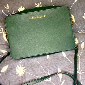 ✨NWT✨MICHAEL KORS JEWEL GREEN JET SET CROSSBODY